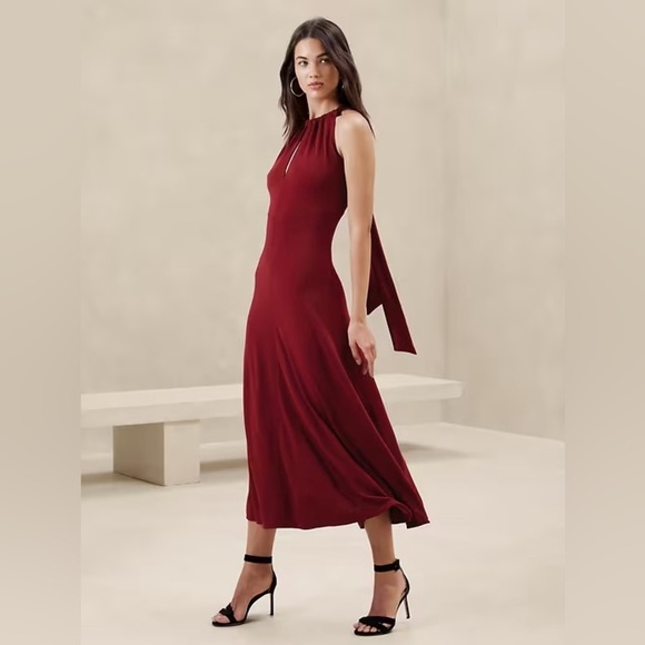 NWT Banana Republic Halter-Neck Knit Maxi Dress - Size Large 🍄 - Picture 3 of 5